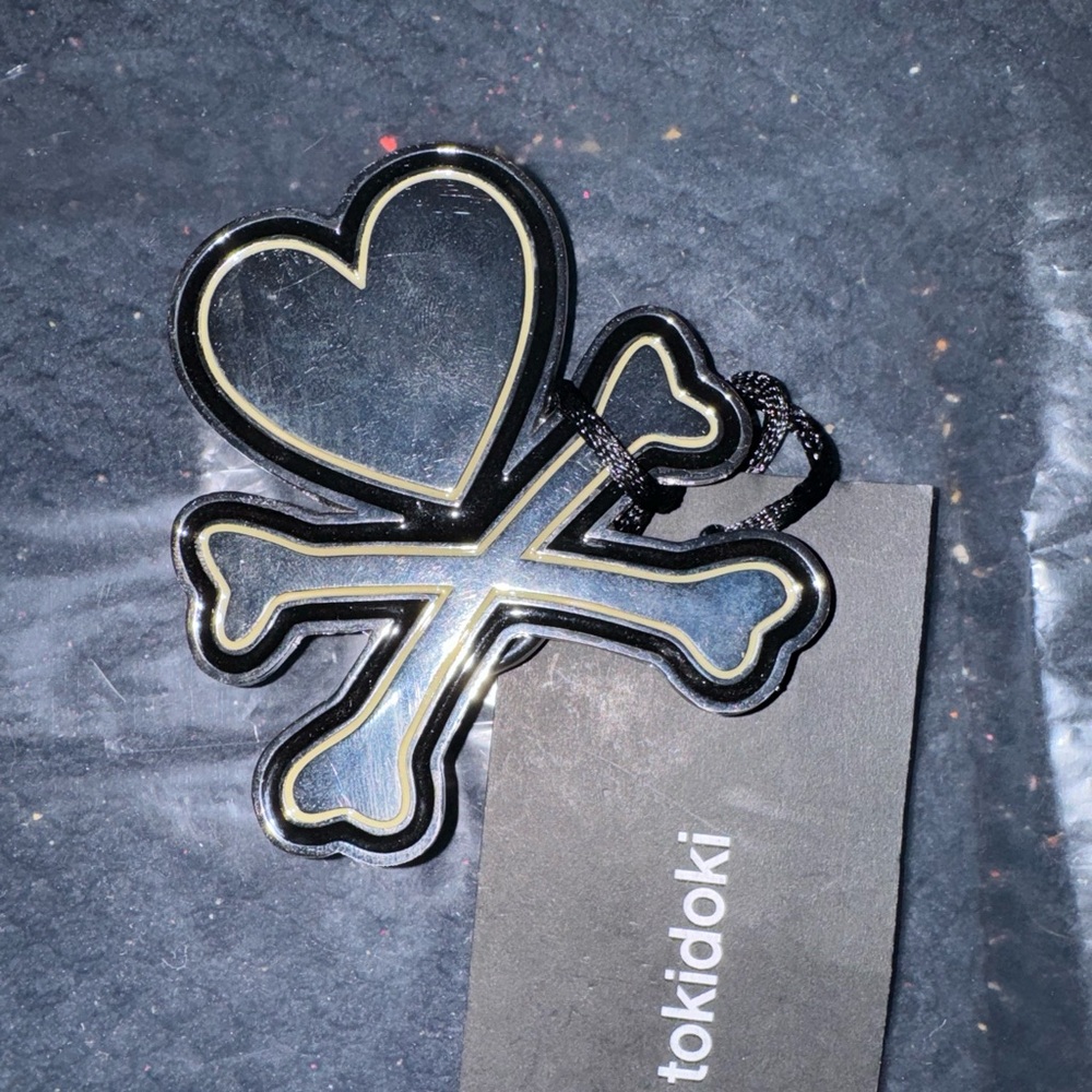 Tokidoki rare vintage belt buckle